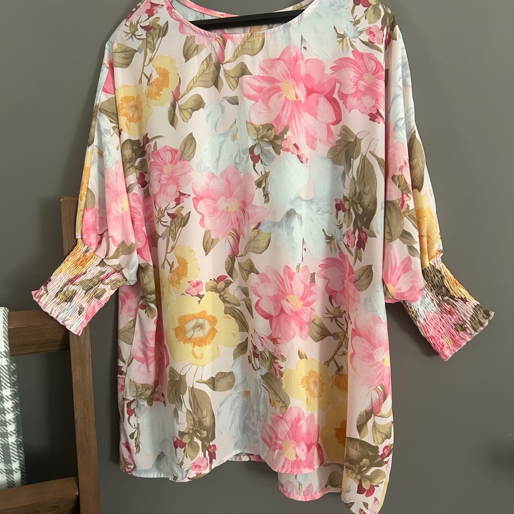 Floral Print Women's Top Size S